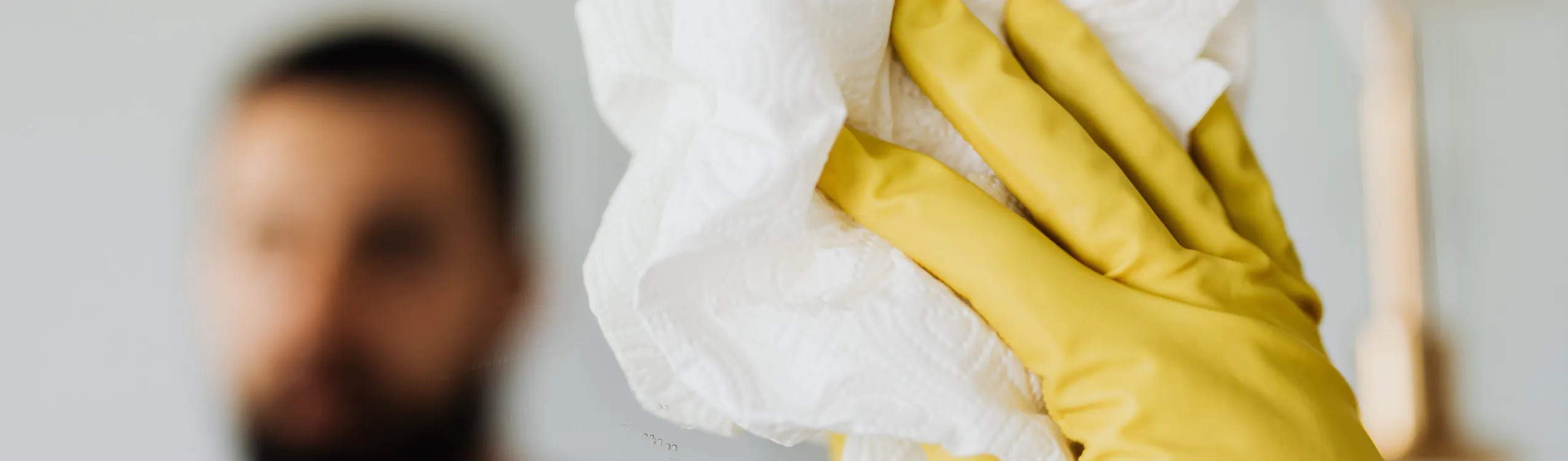 Contact Luxe and Scrub